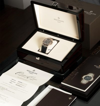 Patek Philippe Nautilus 5712g