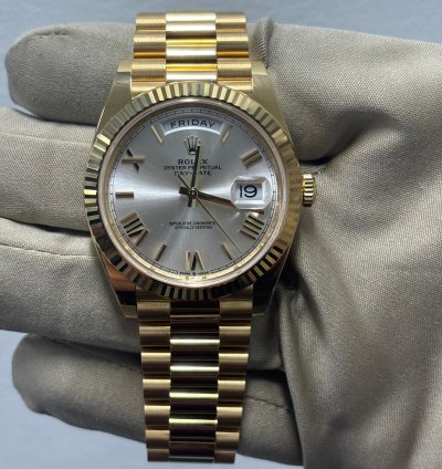 Rolex Day-date 40 40mm Silver Roman Dial 228238 New 2023