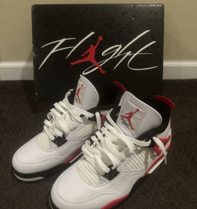 Air Jordan 4 Red Cement