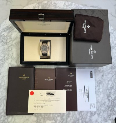 Patek Philippe Nautilus 5712g White Gold Moonphase
