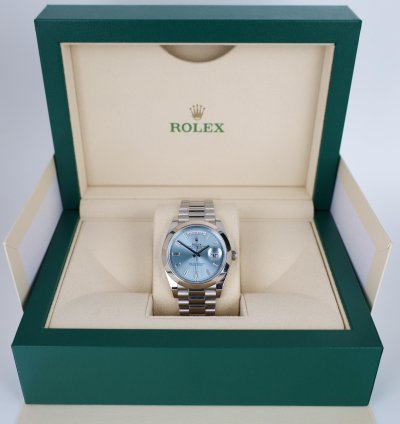 Rolex Day-date 40 40mm Smooth Bezel Platinum Ice Blue Baguette Diamond Dial Presidential Band