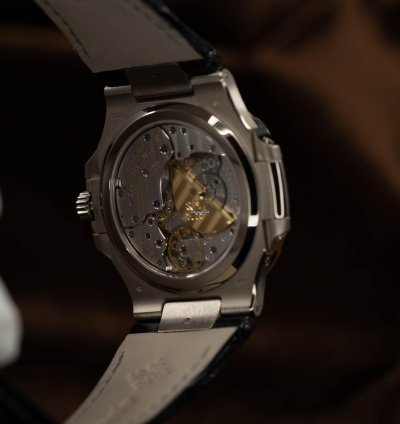 Patek Philippe Nautilus 5712g-001