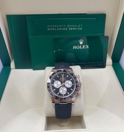 Rolex Daytona Cosmograph Daytona Black Sundust Index Dial Oysterflex Strap 126515ln