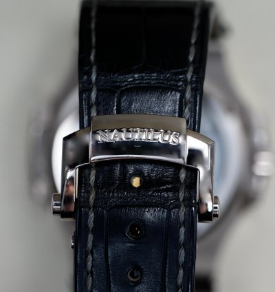 Patek Philippe Nautilus 5712g-001 Full Set 2015