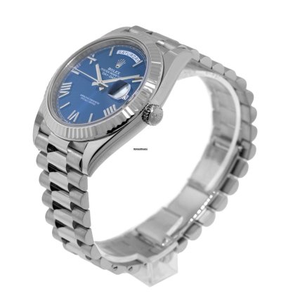 Rolex Day-date 40 40mm White Gold Blue Roman Dial President 228239