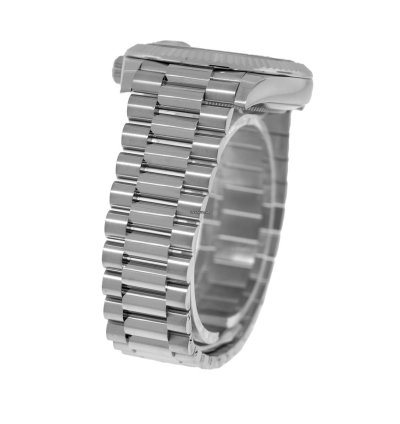 Rolex Day-date 40 40mm White Gold Blue Roman Dial President 228239