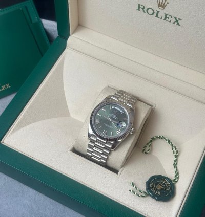 Rolex Day-date 40 40mm White Gold Olive Dial 2021