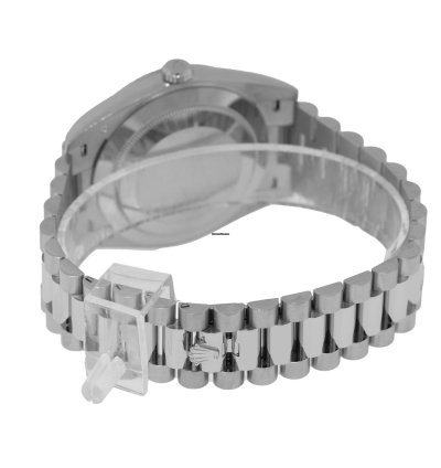 Rolex Day-date 40 40mm White Gold White Roman Dial President 228239