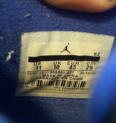 Air Jordan 4 Retro Cavs 2012