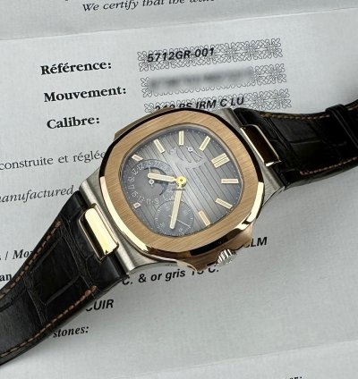 Patek Philippe Nautilus 5712gr-001