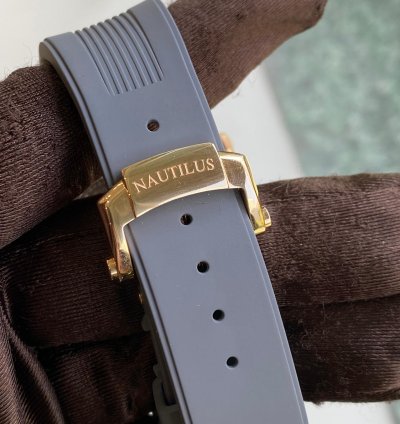 Patek Philippe Nautilus 5712r