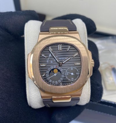 Patek Philippe Nautilus 5712r Full Set