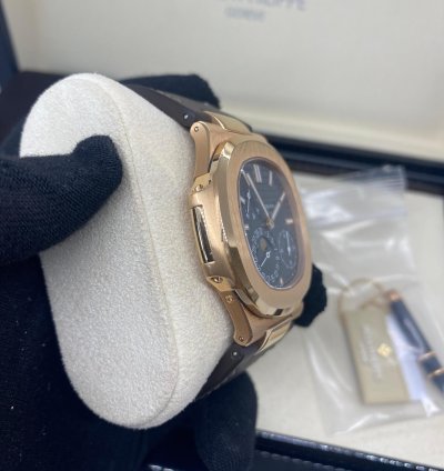 Patek Philippe Nautilus 5712r Full Set