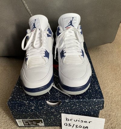 Air Jordan 4 Retro Midnight Navy