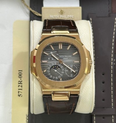 Patek Philippe Nautilus 5712r-001