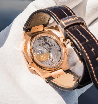 Patek Philippe Nautilus 5712r-001 Brown Dial