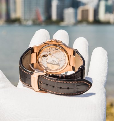 Patek Philippe Nautilus 5712r-001 Brown Dial