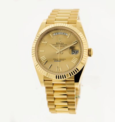 Rolex Day-date 40 40mm Yellow Gold Champagne Roman Dial Fluted Bezel 228238