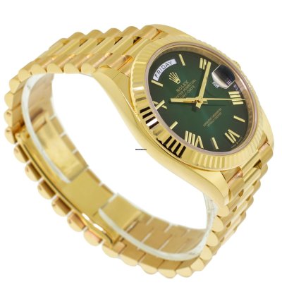 Rolex Day-date 40 40mm Yellow Gold Green Ombre Roman Dial Fluted Bezel 228238