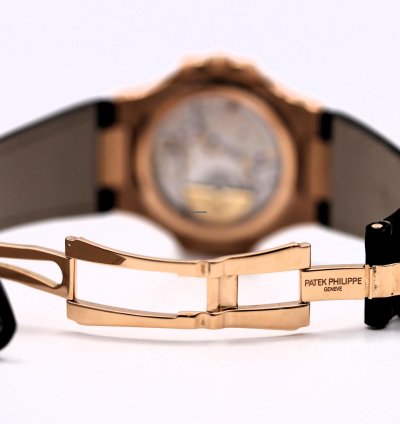 Patek Philippe Nautilus 5712r-001 Geneva Seal Full Set 2009
