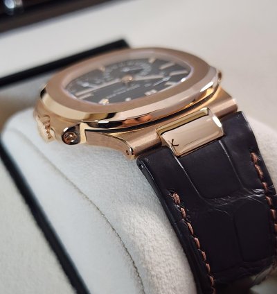 Patek Philippe Nautilus 5712r-001 New Unworn