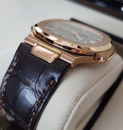 Patek Philippe Nautilus 5712r-001 New Unworn