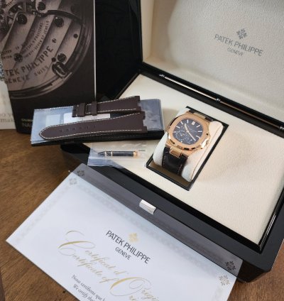 Patek Philippe Nautilus 5712r-001 New Unworn