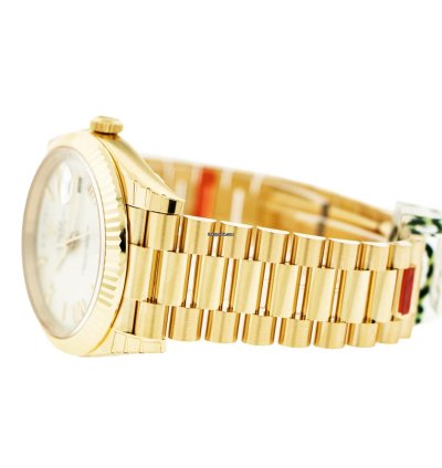 Rolex Day-date 40 40mm Yellow Gold Ivory Roman Dial Fluted Bezel 228238