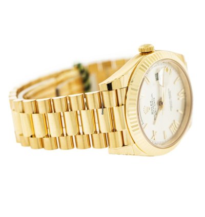 Rolex Day-date 40 40mm Yellow Gold Ivory Roman Dial Fluted Bezel 228238