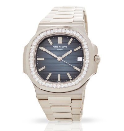 Patek Philippe Nautilus 5713 1g-001 White Gold - With Box - Service By Patek In 2023
