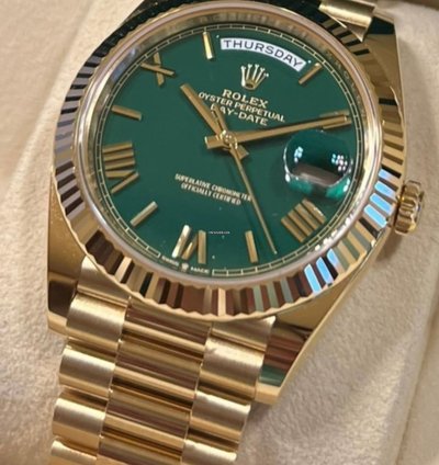 Rolex Day-date 40 Automatic Green Dial 18kt Day-date