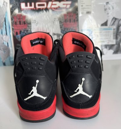 Air Jordan 4 Retro Red Thunder Sneakers Nike 11 Size