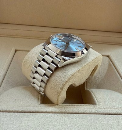 Rolex Day-date 40 Baguette - Unworn Ungetragen - 2023 - Lc At - Few Stickers Left