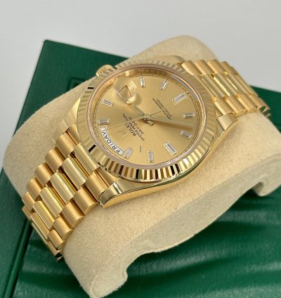 Rolex Day-date 40 Baguette Diamonds Champagne Dial