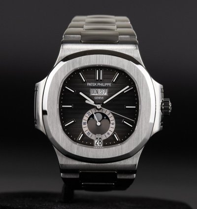 Patek Philippe Nautilus 5726 1a Nautilus Annual Calendar Grey Dial