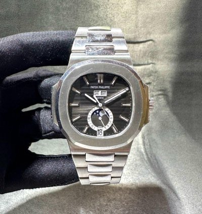 Patek Philippe Nautilus 5726 1a-001