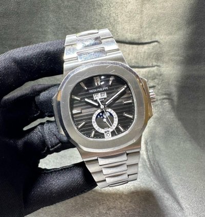 Patek Philippe Nautilus 5726 1a-001