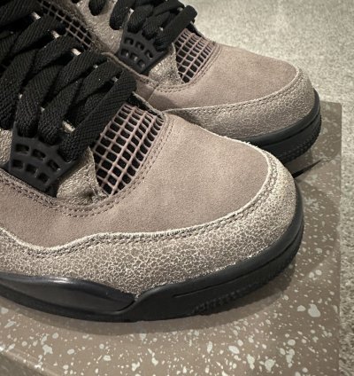 Air Jordan 4 Retro Taupe Haze 2021