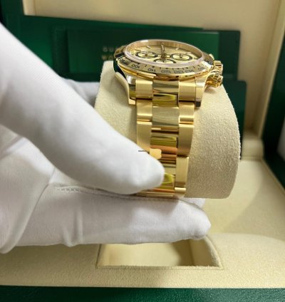 Rolex Daytona Cosmograph Daytona Golden Index Dial Oyster Bracelet 126508