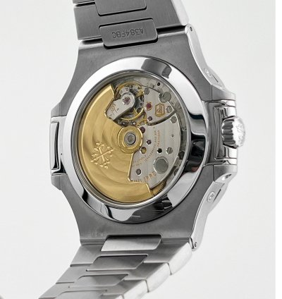 Patek Philippe Nautilus 5726 1a-001 Annual Calendar Moon Phases Stainless Steel 2017