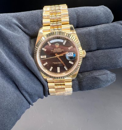 Rolex Day-date 40 Black Baguette Diamond Dial Full Yellow Gold