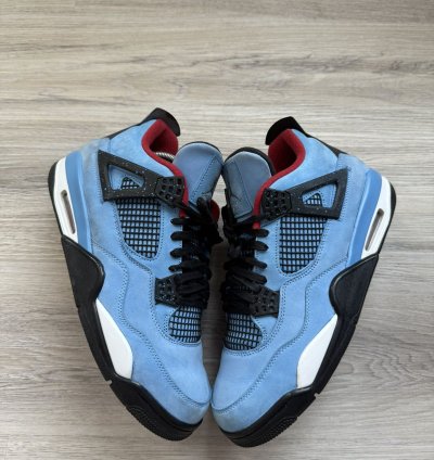 Air Jordan 4 Retro Travis Scott Houston Oilers
