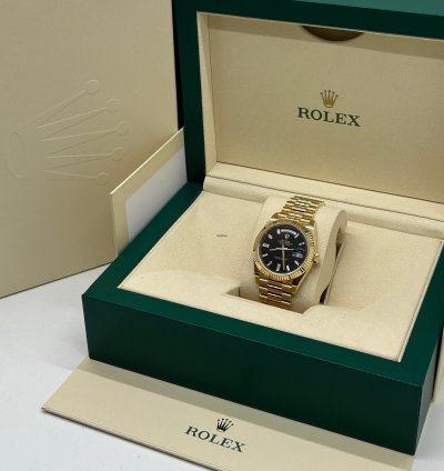 Rolex Day-date 40 Black Dial - Baguette - Ref 228238 - Unworn 2022