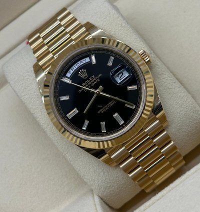 Rolex Day-date 40 Black Dial - Baguette - Ref 228238 - Unworn 2022
