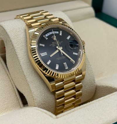 Rolex Day-date 40 Black Dial - Baguette - Ref 228238 - Unworn 2022