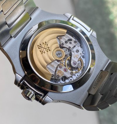 Patek Philippe Nautilus 5726 1a-010