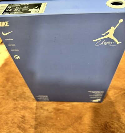 Air Jordan 4 Retro Union La Guava