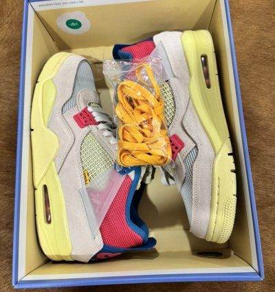 Air Jordan 4 Retro Union La Guava