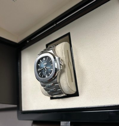 Patek Philippe Nautilus 5726 1a-014