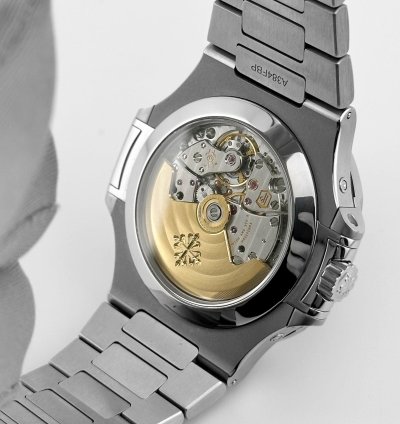 Patek Philippe Nautilus 5726 1a-014 Annual Calendar Stainless Steel Blue Dial 2019